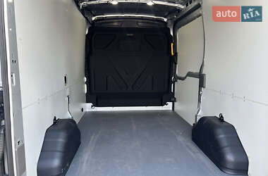 Грузовой фургон Ford Transit 2021 в 