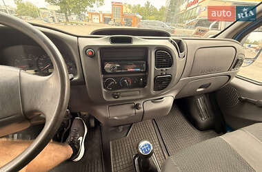Вантажопасажирський фургон Ford Transit 2004 в 