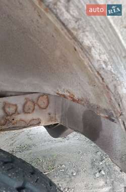 Грузовой фургон Ford Transit 1999 в 