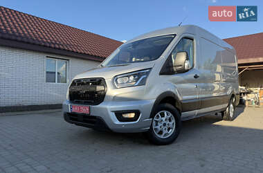 Грузовой фургон Ford Transit 2022 в 
