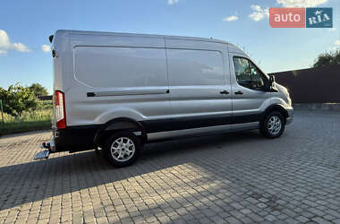Грузовой фургон Ford Transit 2022 в 