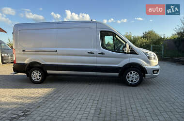 Грузовой фургон Ford Transit 2022 в 