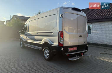 Грузовой фургон Ford Transit 2022 в 