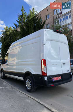 Грузовой фургон Ford Transit 2020 в 