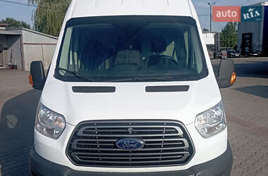 Грузовой фургон Ford Transit 2017 в Львове