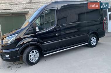 Грузовой фургон Ford Transit 2019 в 