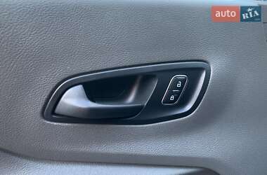 Грузовой фургон Ford Transit 2019 в 