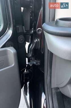Грузовой фургон Ford Transit 2019 в 