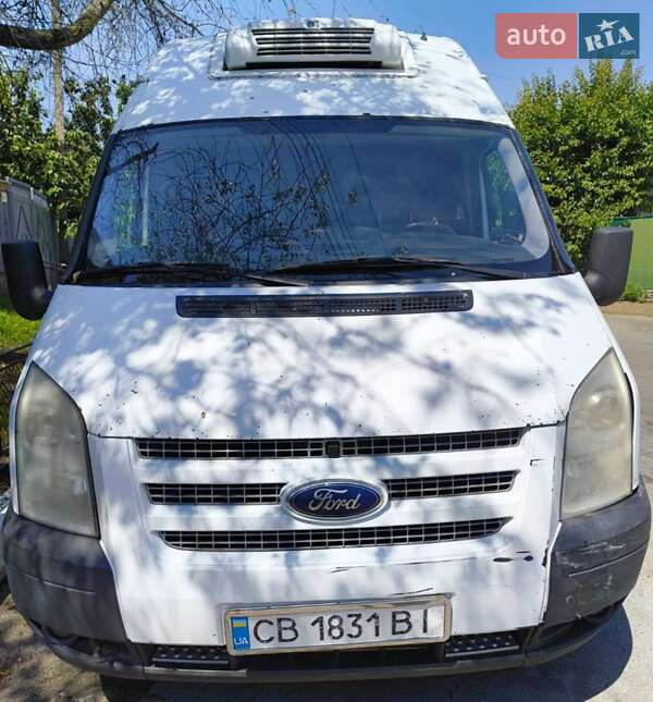 Грузовой фургон Ford Transit 2011 в 