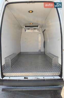 Грузовой фургон Ford Transit 2011 в 