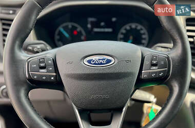 Грузовой фургон Ford Transit 2021 в 