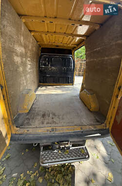 Грузовой фургон Ford Transit 2012 в 
