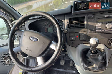 Грузовой фургон Ford Transit 2011 в 