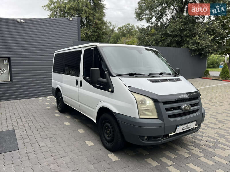 Микроавтобус Ford Transit 2008 в Черновцах