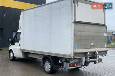 Грузовой фургон Ford Transit 2001 в 