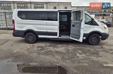 Микроавтобус Ford Transit 2016 в 