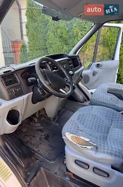 Грузовой фургон Ford Transit 2011 в 