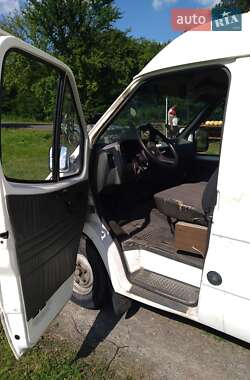 Грузовой фургон Ford Transit 1989 в 