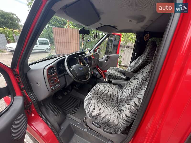 Вантажопасажирський фургон Ford Transit 2003 в Покрові