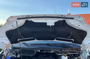 Грузовой фургон Ford Transit 2020 в 