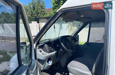 Грузовой фургон Ford Transit 2007 в 