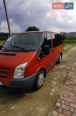 Минивэн Ford Transit 2012 в 