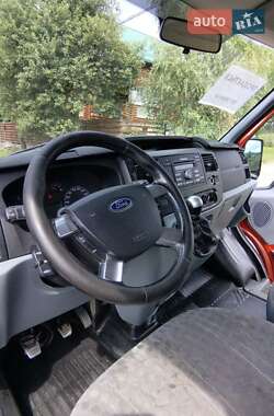 Минивэн Ford Transit 2012 в 