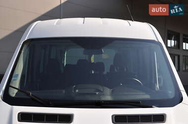 Микроавтобус Ford Transit 2017 в 