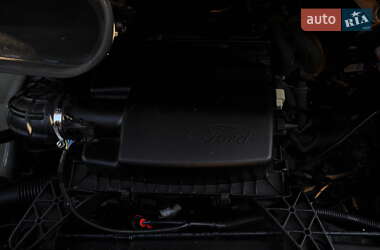 Микроавтобус Ford Transit 2017 в 