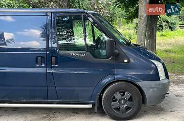 Грузовой фургон Ford Transit 2010 в 