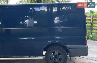 Грузовой фургон Ford Transit 2010 в 