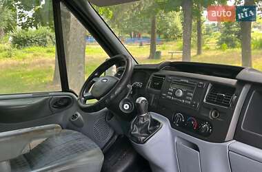 Грузовой фургон Ford Transit 2010 в 