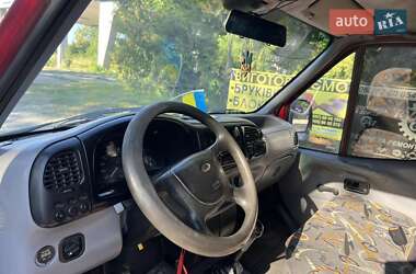 Грузовой фургон Ford Transit 1996 в 