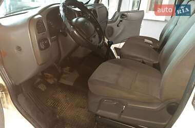Грузовой фургон Ford Transit 2005 в 