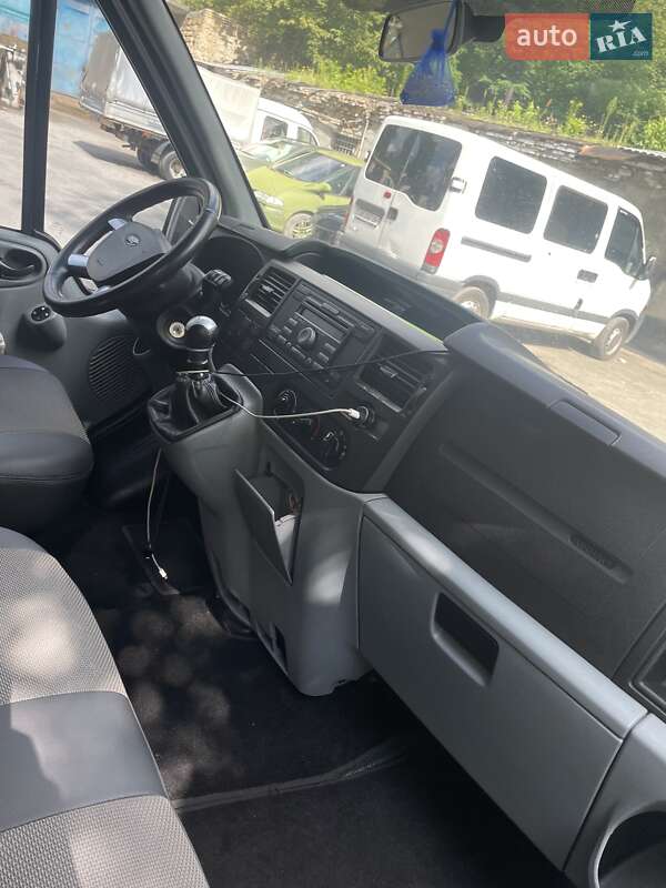 Мікроавтобус Ford Transit 2011 в Ірпені