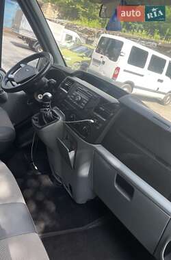 Микроавтобус Ford Transit 2011 в 
