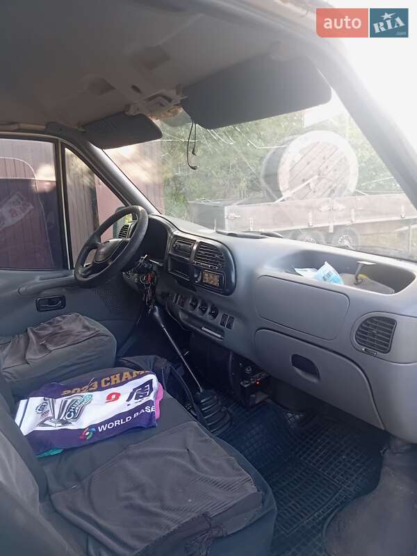 Грузовой фургон Ford Transit 1995 в Киеве