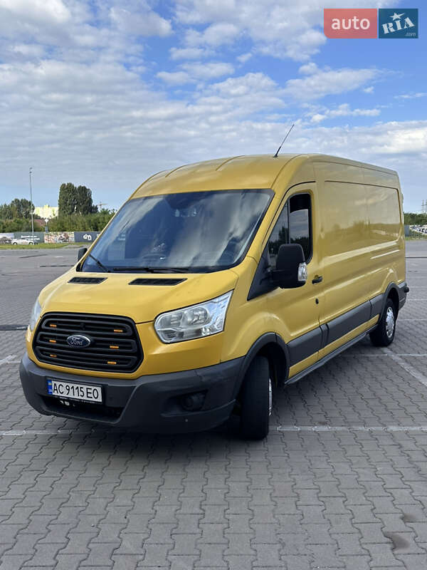 Грузовой фургон Ford Transit 2016 в Коцюбинском
