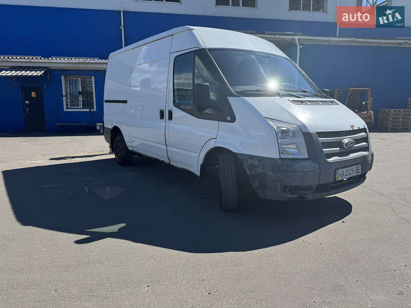 Грузовой фургон Ford Transit 2013 в Киеве