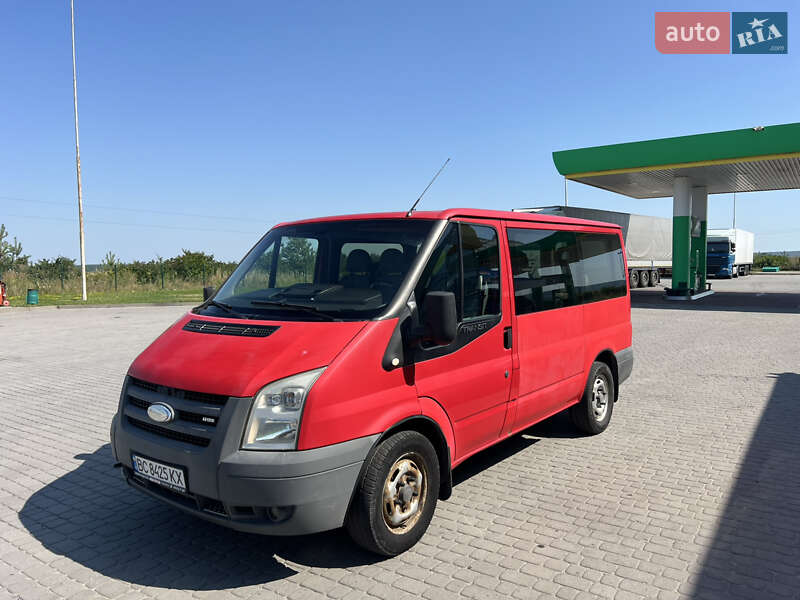 Микроавтобус Ford Transit 2008 в Рава-Русской