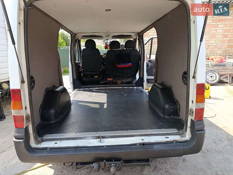 Грузопассажирский фургон Ford Transit 2000 в Боярке