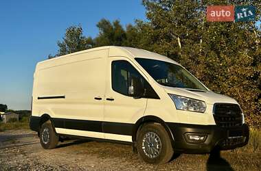 Грузовой фургон Ford Transit 2020 в 