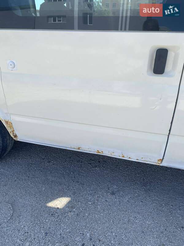 Грузопассажирский фургон Ford Transit 2007 в Тернополе