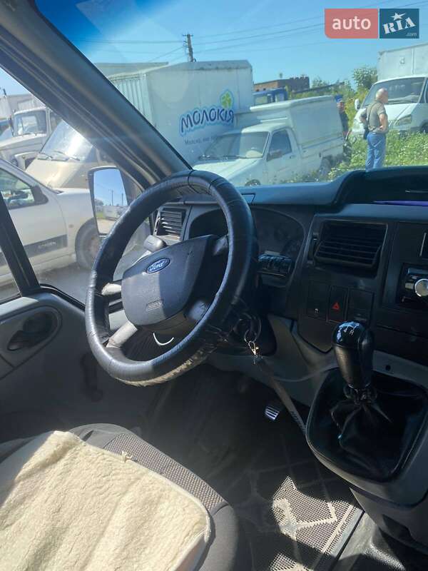 Грузопассажирский фургон Ford Transit 2007 в Тернополе