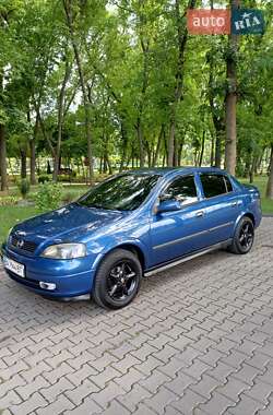 Грузопассажирский фургон Ford Transit 2005 в 