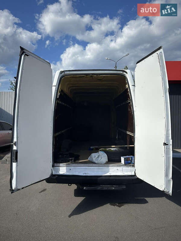 Грузовой фургон Ford Transit 2011 в Киеве фото 6 Грузовой фургон Ford Transit 2011 в Киеве