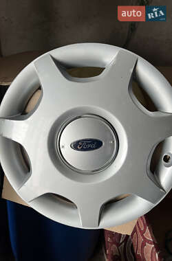 Грузовой фургон Ford Transit 2016 в 