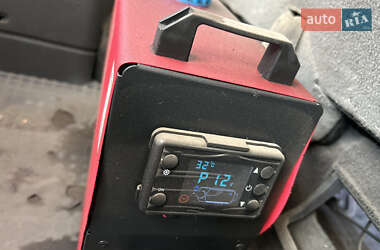 Грузопассажирский фургон Ford Transit 2005 в 