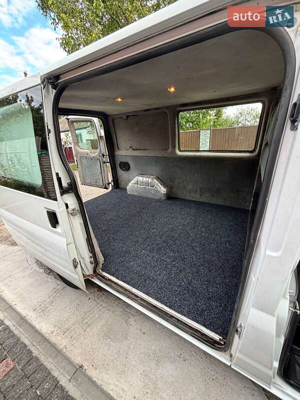 Вантажопасажирський фургон Ford Transit 2008 в Таращі