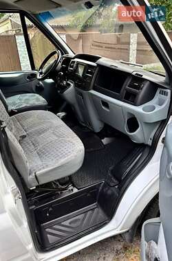 Грузопассажирский фургон Ford Transit 2008 в 